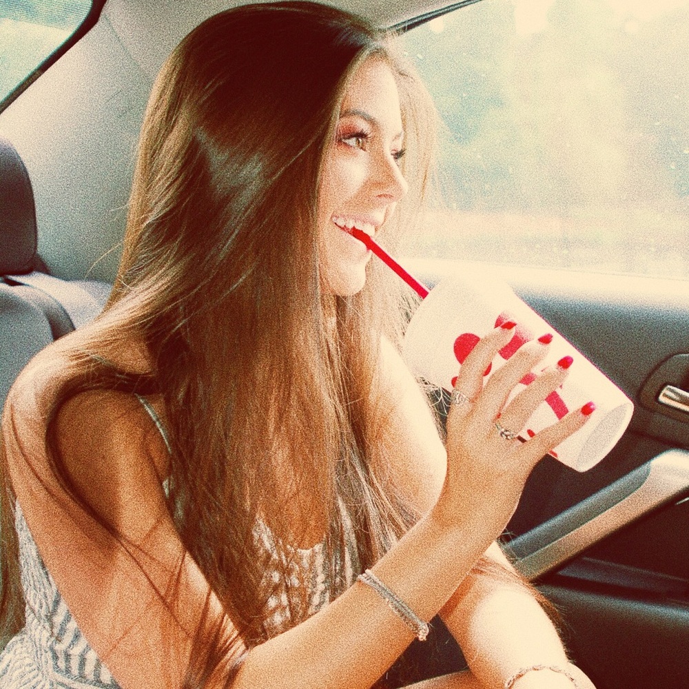 Meet your Posher, Lauren